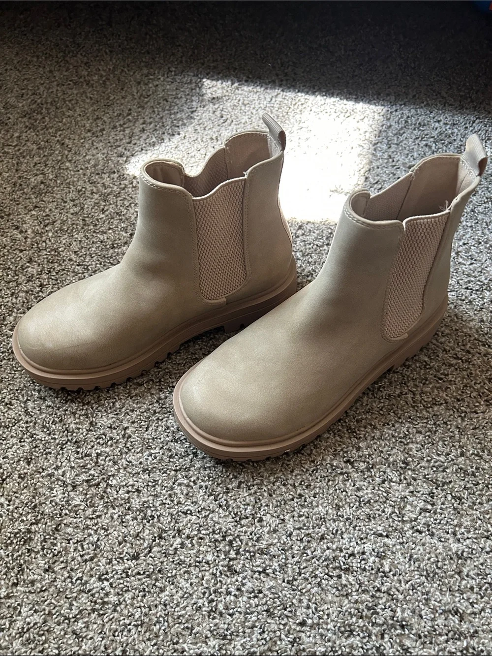 Soda Kids Chelsea Boots - Beige Tan